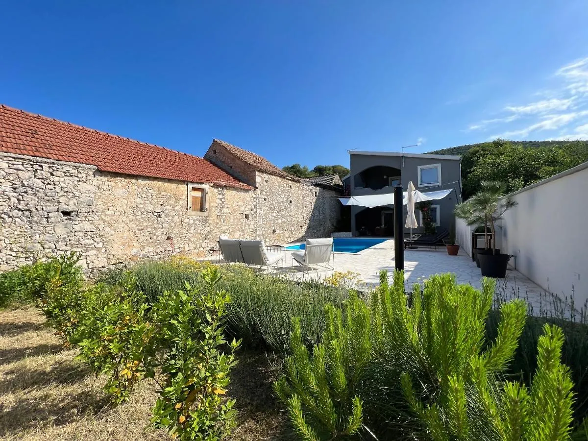 ヴィラ Stankovci Boutique House Ika With Private Swimming Poolヴィラ