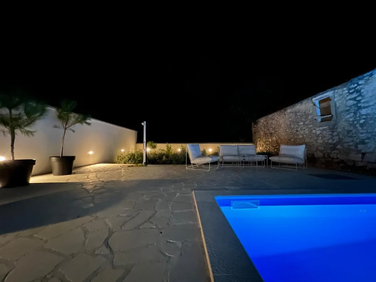 Stankovci Boutique House Ika With Private Swimming Poolヴィラ 0*,